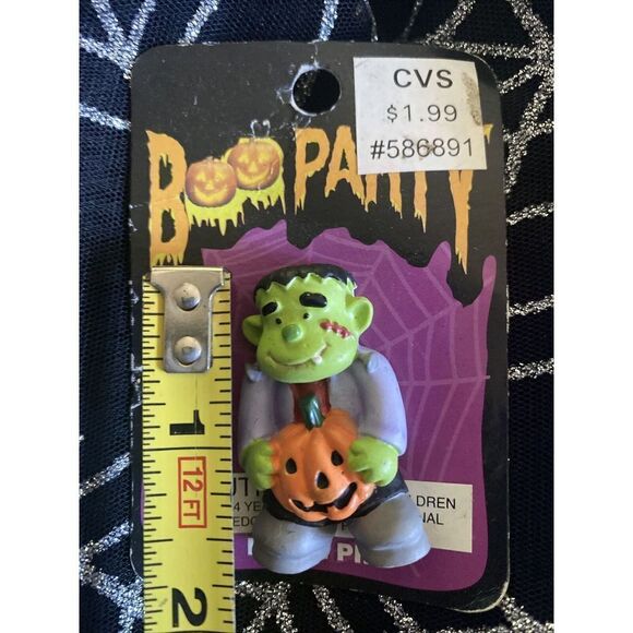 Halloween Vintage 1997 CVS Boo Party HALLOWEEN LAPEL PIN #586891 Pumpkin Bear - Picture 3 of 4